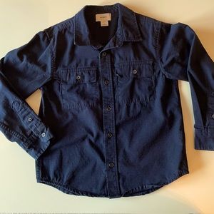 Boys Old Navy Button Up, size S (6-7)